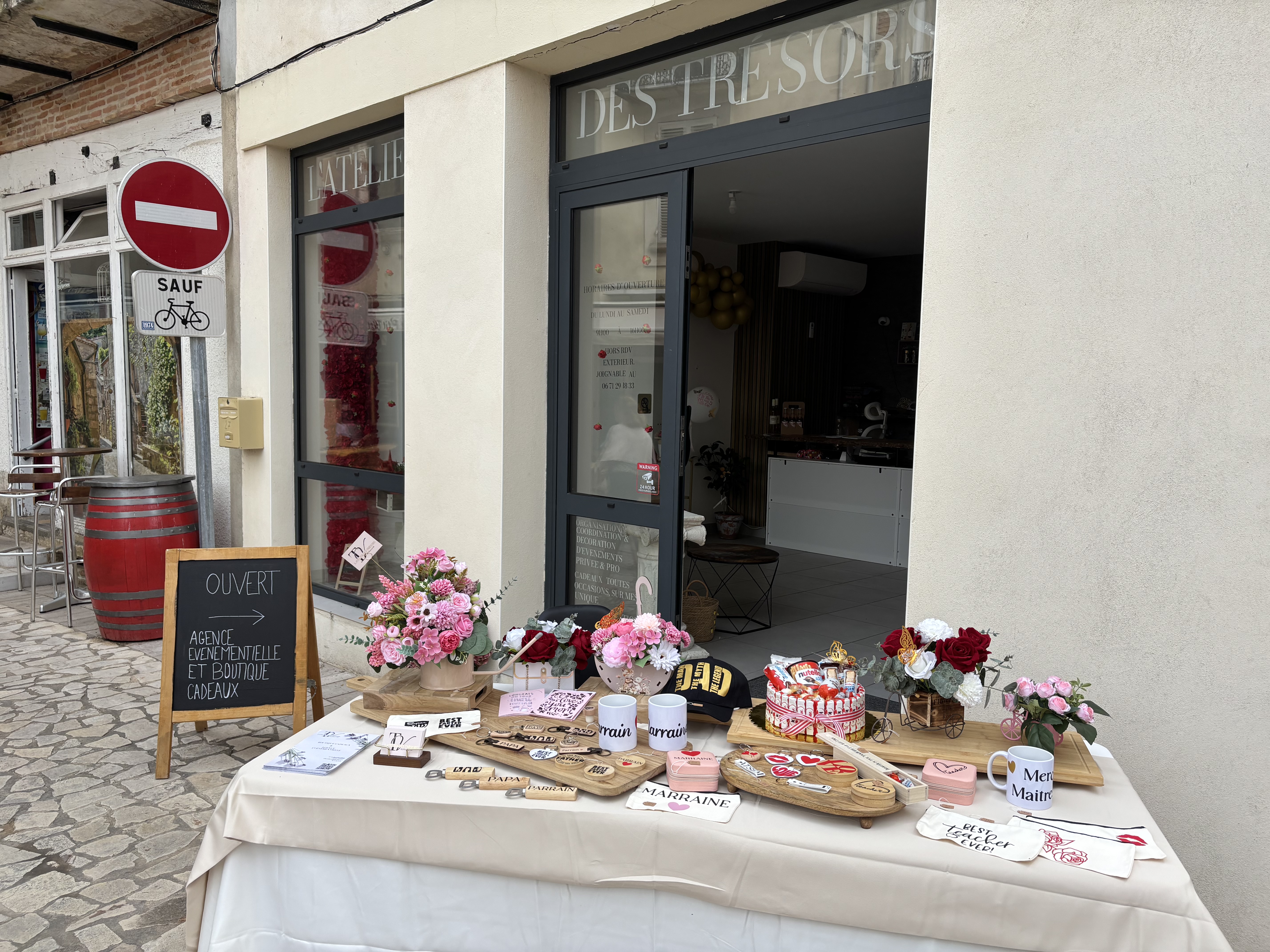 Devanture de la boutique L'Atelier des Trésors à Caussade